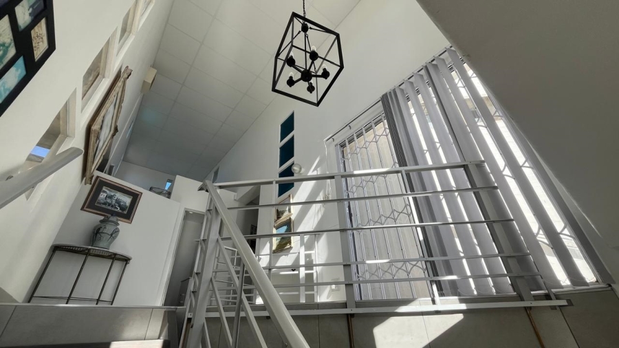 3 Bedroom Property for Sale in Wavecrest Eastern Cape